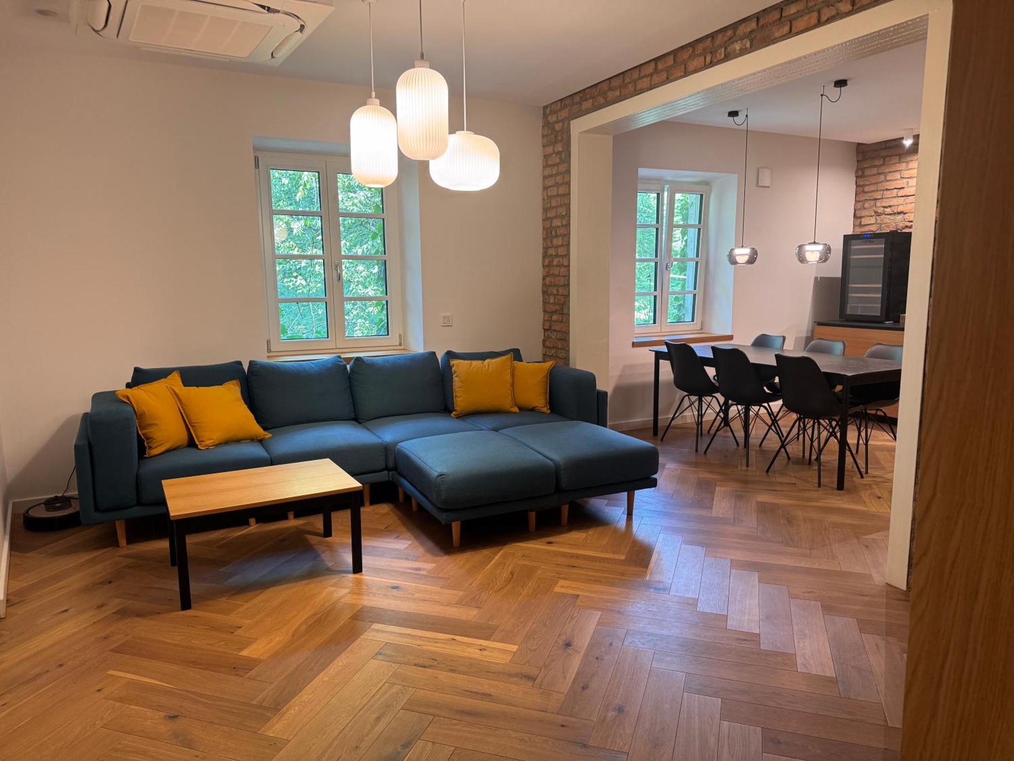Enchanting Eipprova Apartma